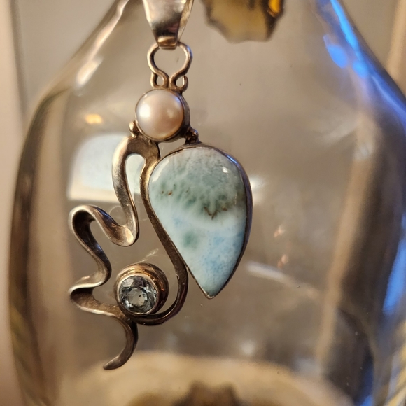 Sterling silver pendant with pearl and blue stones - Picture 3 of 3